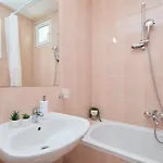 דירה Denda